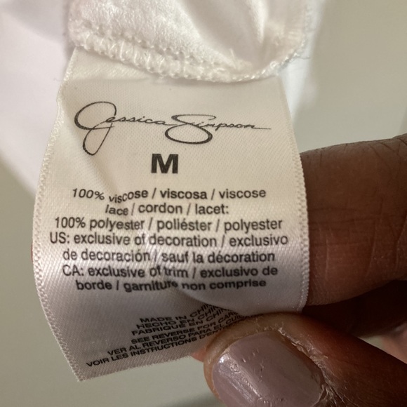 Jessica Simpson Medium Summer Top - Picture 9 of 9